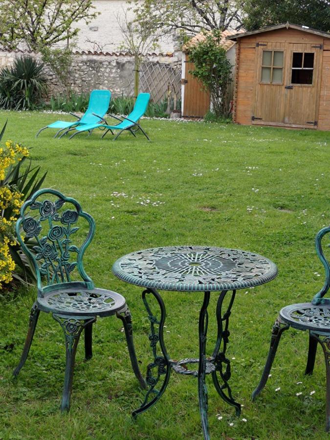 Отель Au Clos Des Figues Chambon  Экстерьер фото